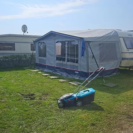 Campingplatz Waldesruh キャンプ場 Behrensdorf